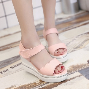 Дамски сандали на ниска платформа: Розови и Бели