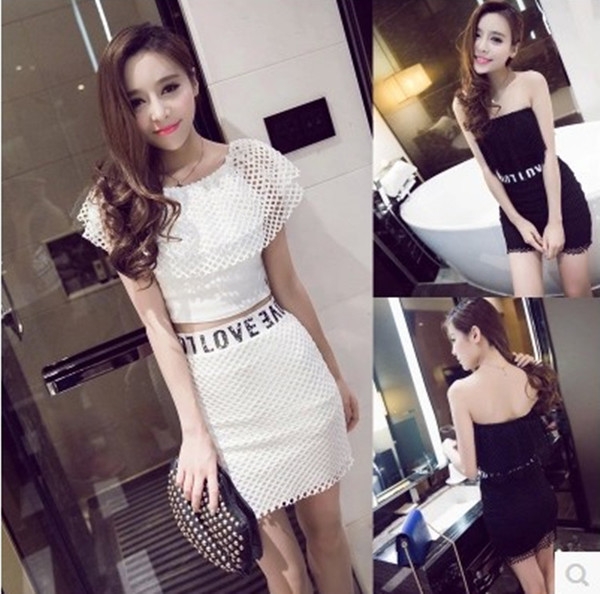 Дамски летен комплект от две части пола с висока талия и бюстие в черен и бял цвят