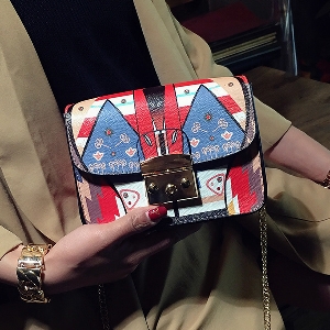 Дамска удобна чанта от еко кожа и полиестър невероятен мини модел
