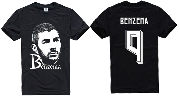 Фен тениски на кралския клуб Реал Мадрид и неговите звезди Роналдо, Гарет Бейл и Родригес