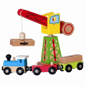Дървен кран с товарен дървен влак / Woody