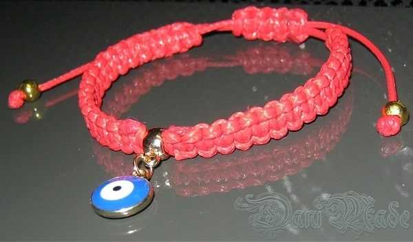 Дамска плетена гривна против зли очи и уроки- DM-2204
