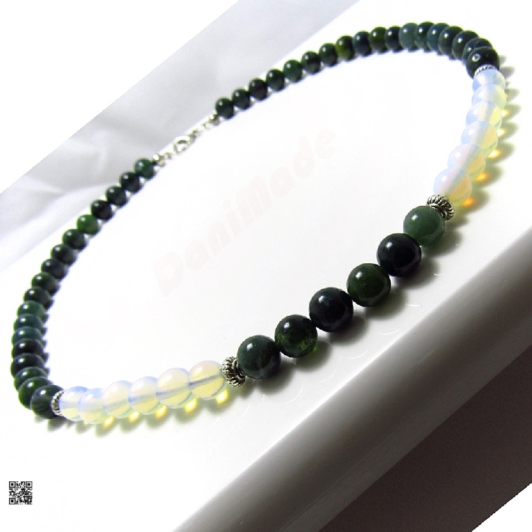 Мъжки гердан от естествени камъни Лунен камък и Жадеит - DM-1026