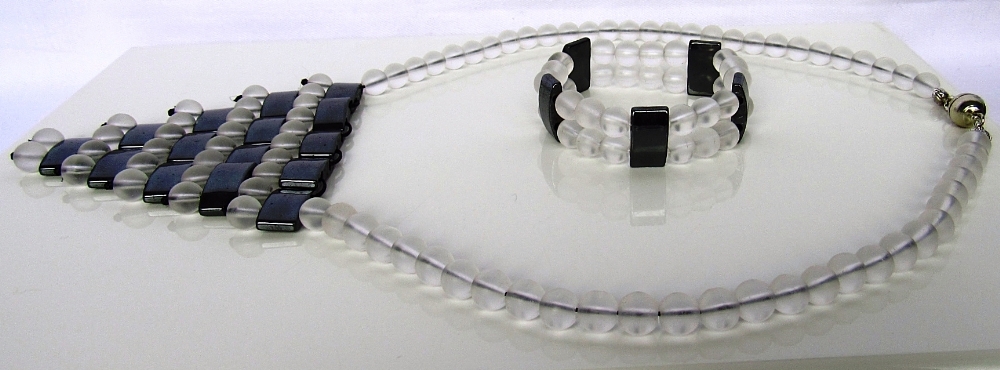 Дамски комплект Клеопатра от Хематит и Планински кристал - DM-1012