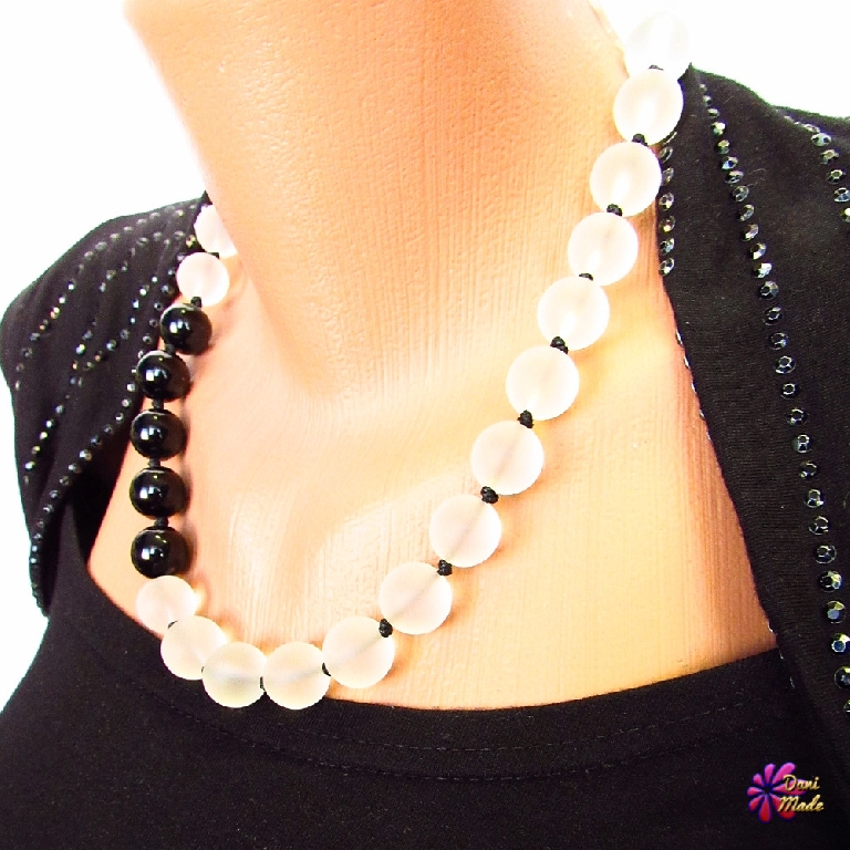 Дамско колие от естествени камъни Планински кристал и Оникс - DM-1036