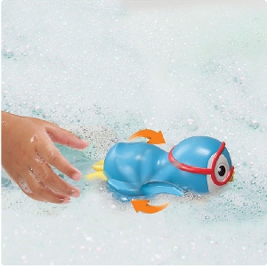 Детско плуващо пингвинче за баня  // Munchkin за деца и бебета 
