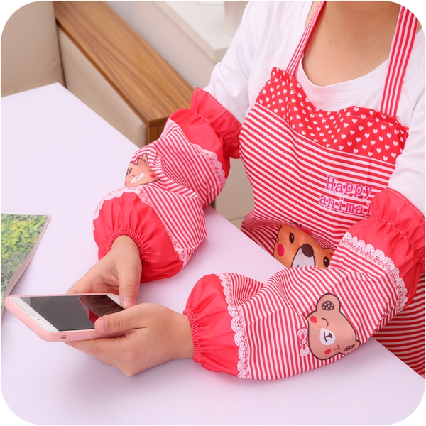 Főzőkötény praktikus mandzsettával