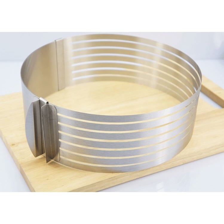 Formă pentru tăierea și coacerea perfectă a toppingurilor de tort și a oricăror alte produse de patiserie