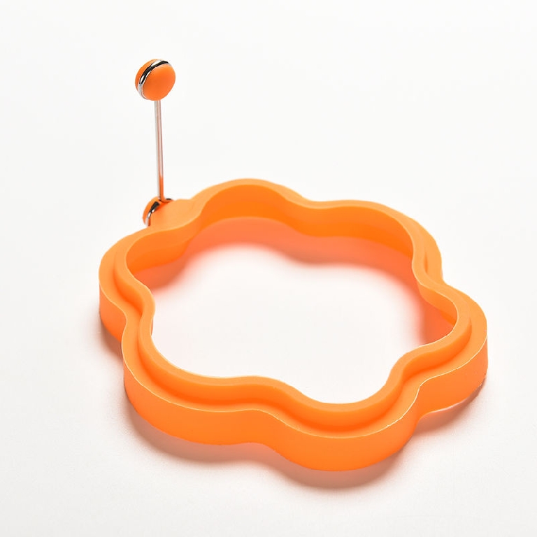 Удобна силиконова форма за пържене на яйца