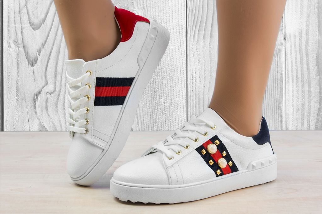 Всекидневни кецове с перли в Бяло