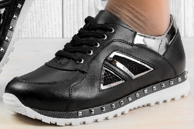 Дишащи обувки VL Black