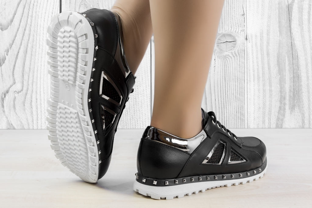 Дишащи обувки VL Black