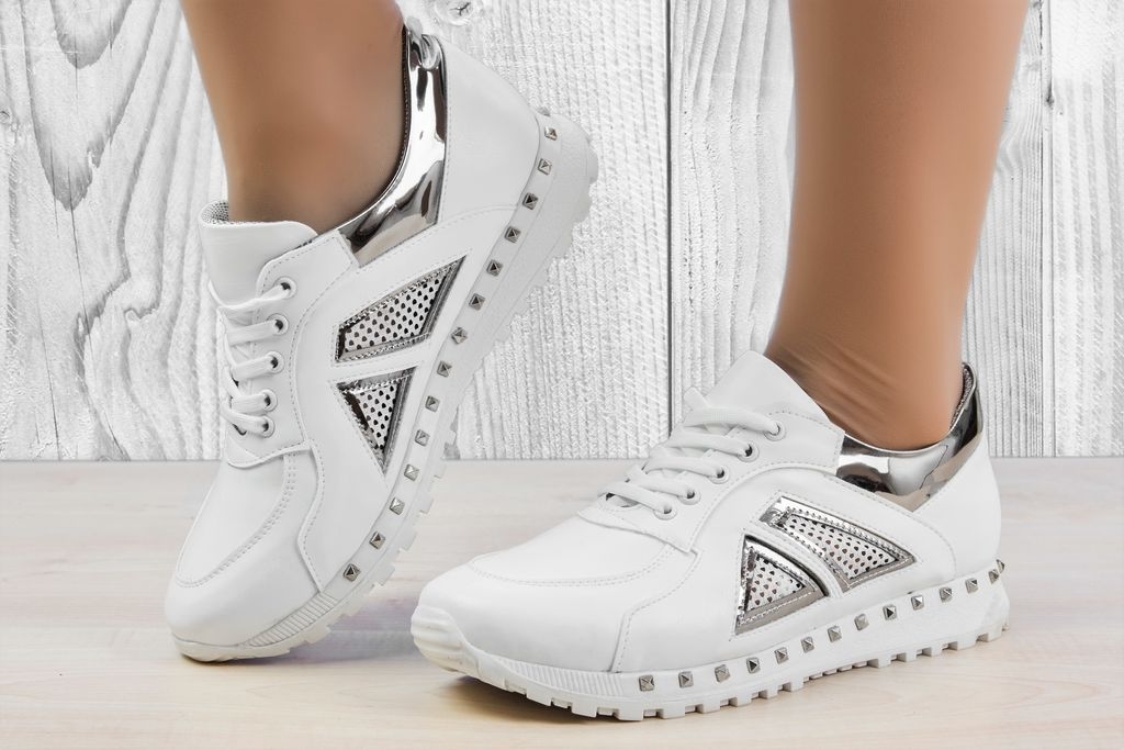 Дишащи обувки VL White