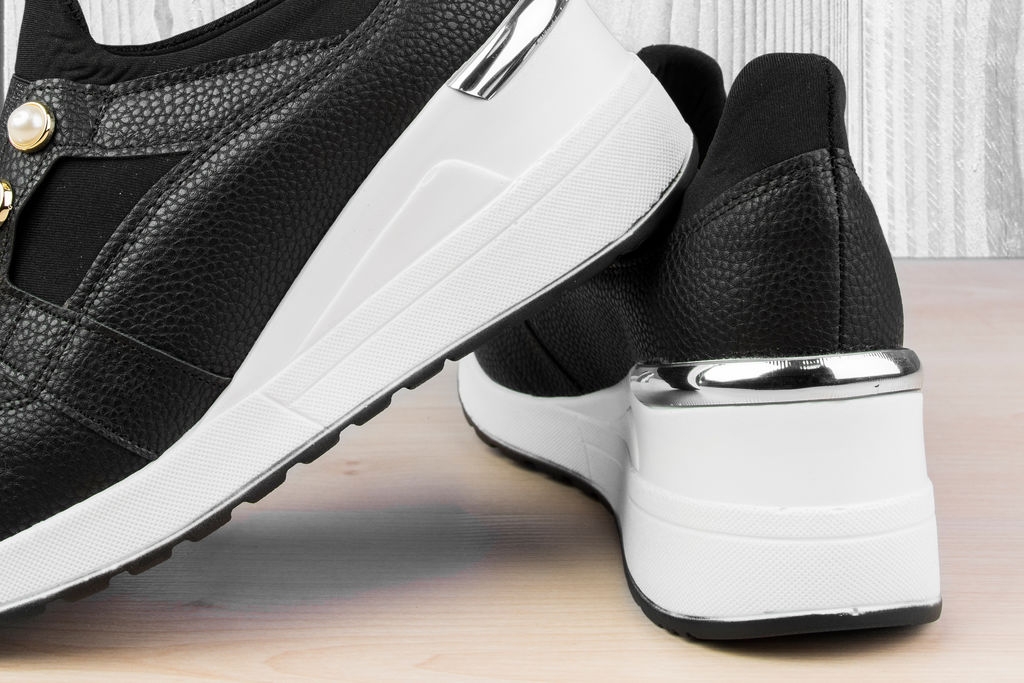 Дамски обувки Eliza Black