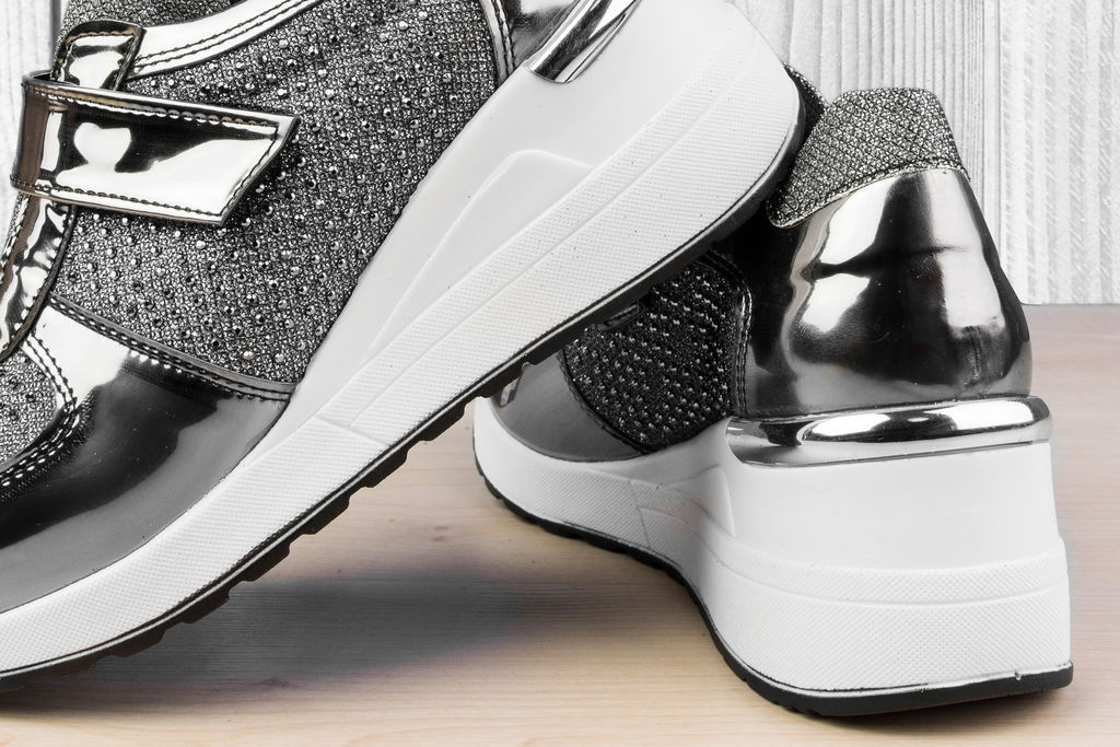 Дамски маратонки Disco Platinum