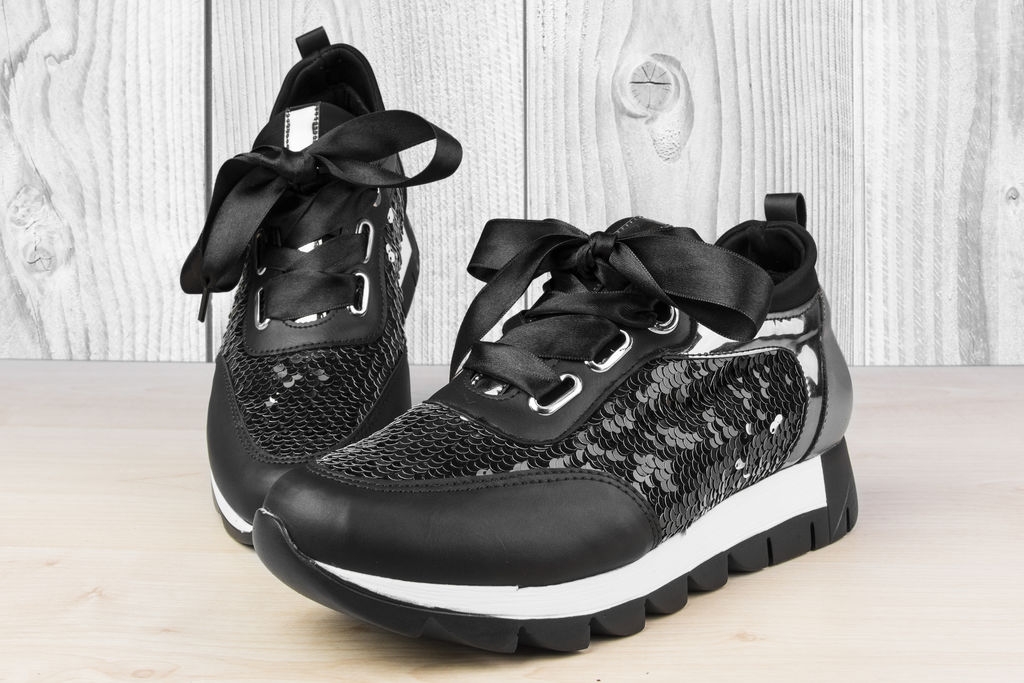 Дамски обувки с двуцветни пайети Черно/Бяло