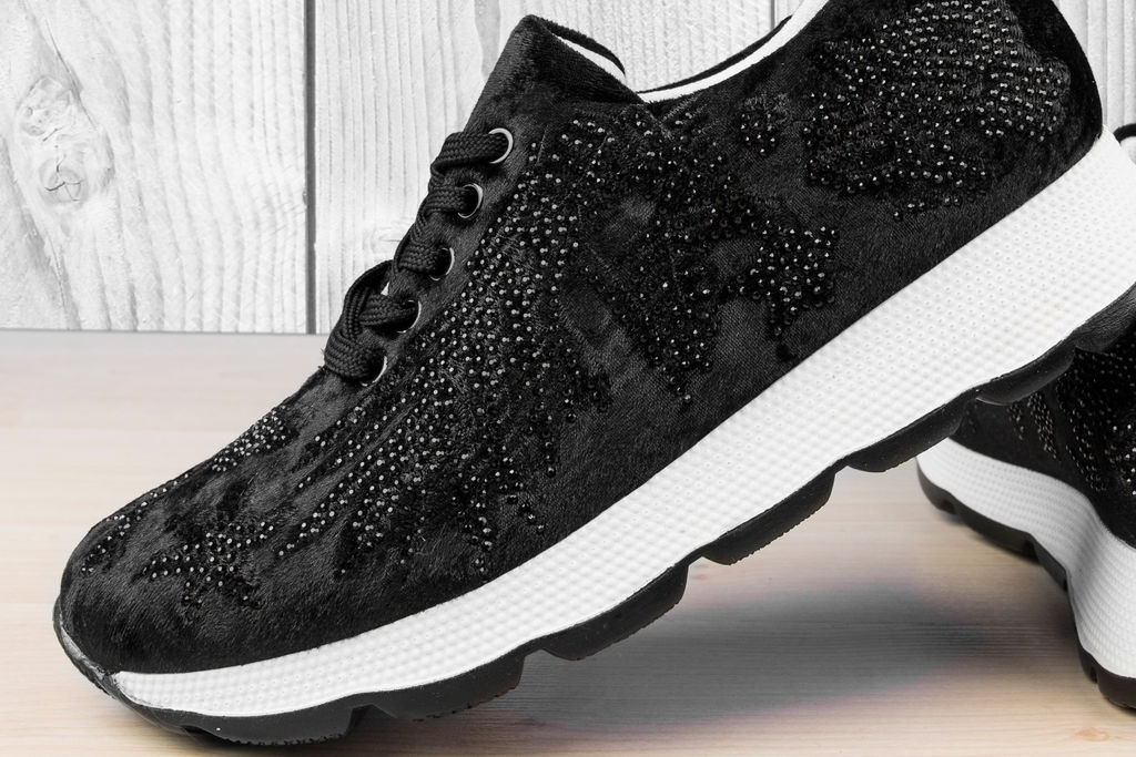 Дамски маратонки Black Plush