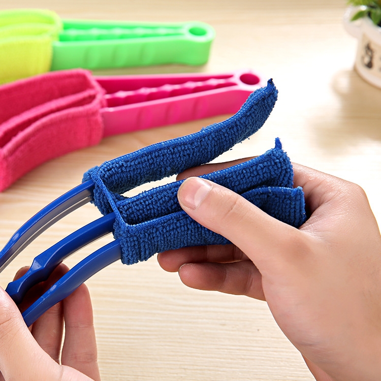 Практична четка за почистване на труднодостъпни места