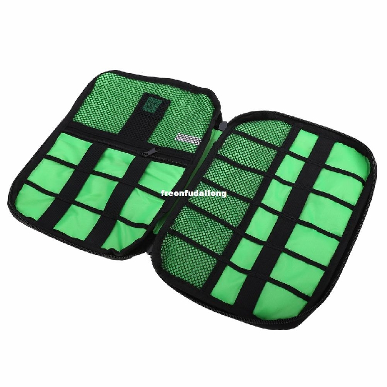 Много удобна и практична чанта за пренасяне на всякакъв вид кабели 