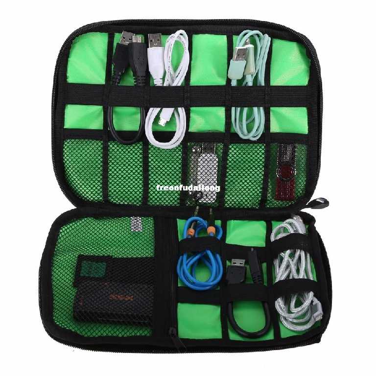 Много удобна и практична чанта за пренасяне на всякакъв вид кабели 