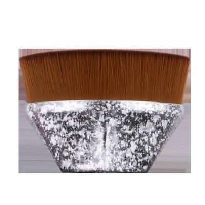 НОВО Четка за фон дьо тен и основа 