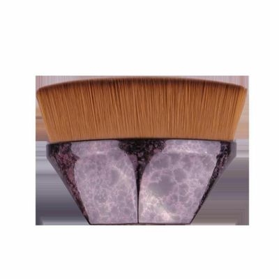 НОВО Четка за фон дьо тен и основа 