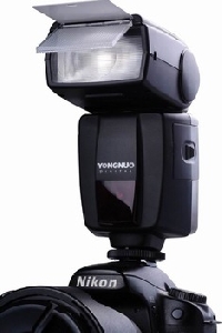 Светкавица YONGNUO  YN-460 / Камери и Фотография