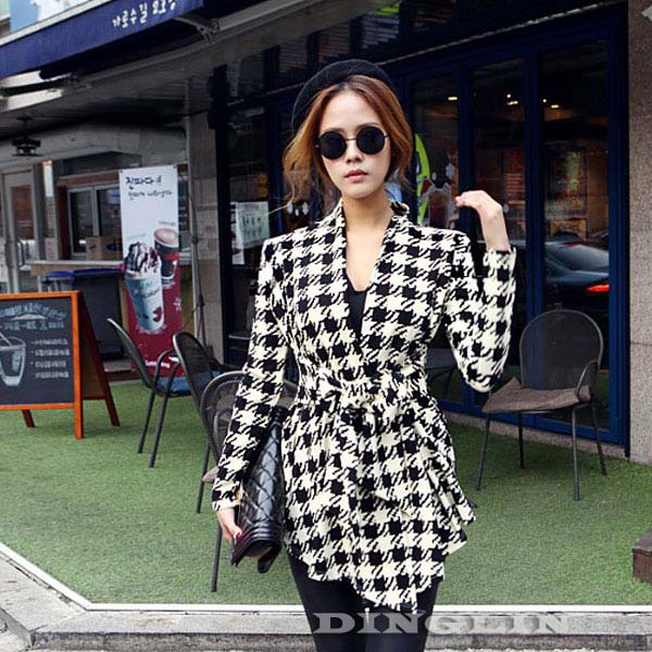 Ζακέτα σε μαύρο και άσπρο